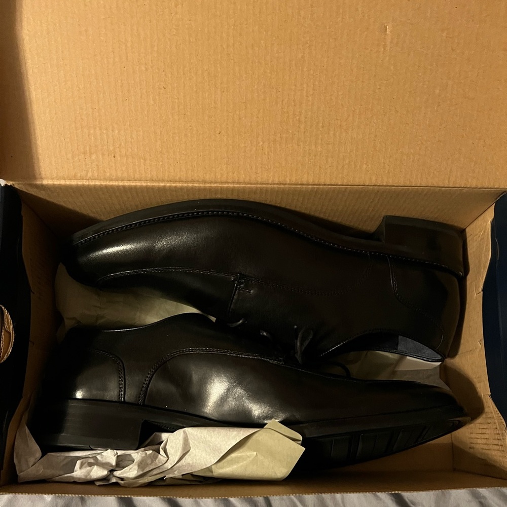 Cole Haan dress shoes black size 11.5